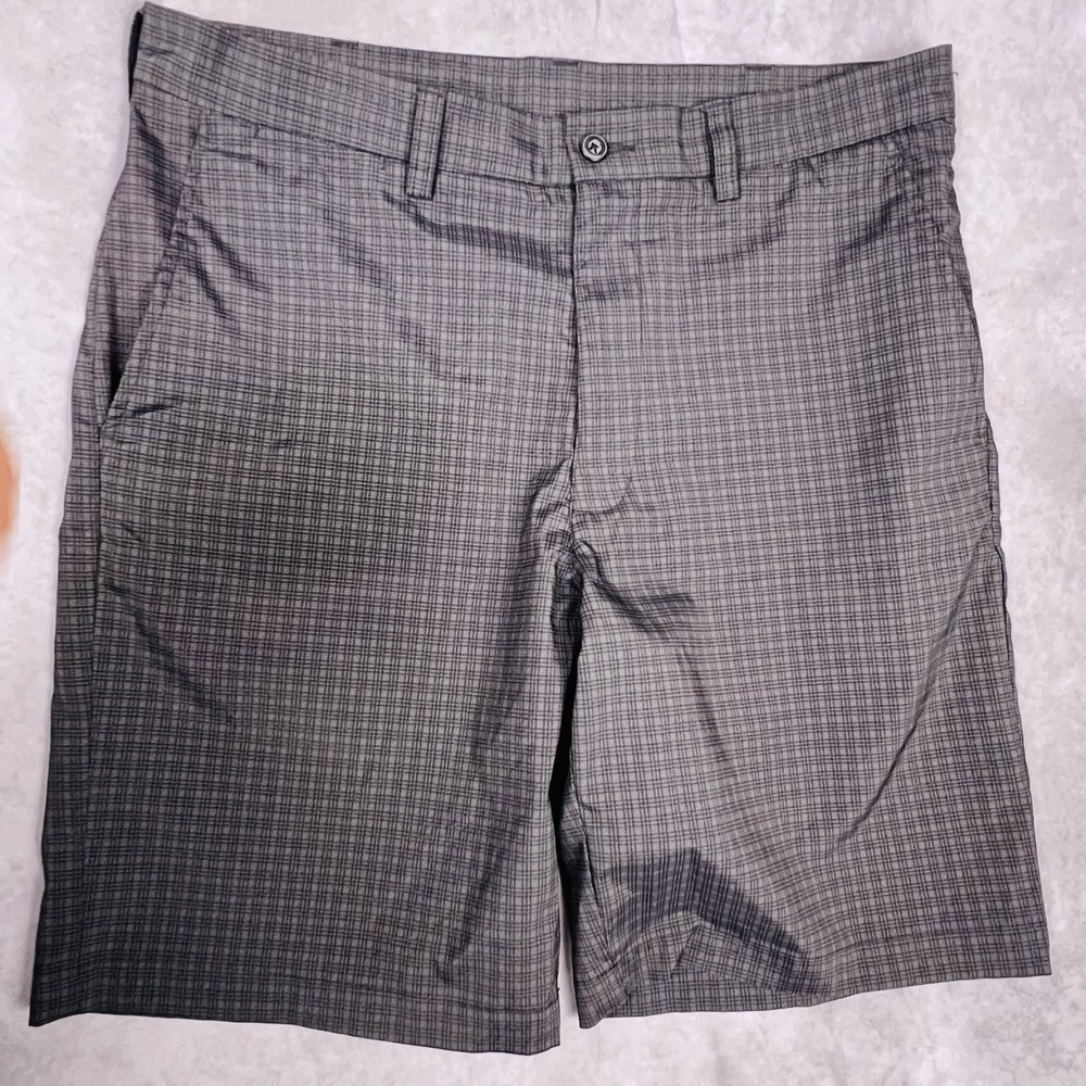 PGA TOUR Men's Golf Shorts 34 Gray Check Performance Flat Front